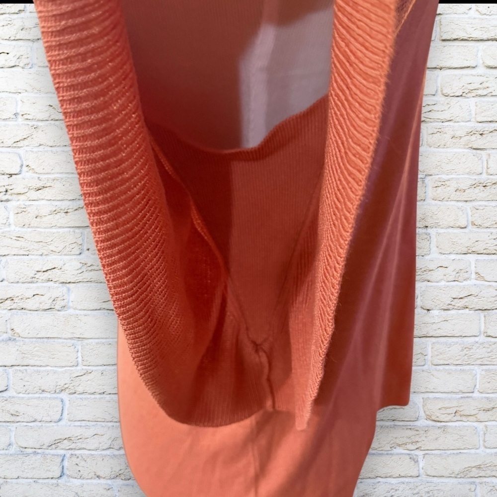 Women's Orange Sweater Top with Winged Sleeves Size XL - Picture 4 of 5